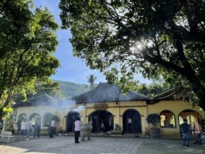 Miếu Bà Phi Yến